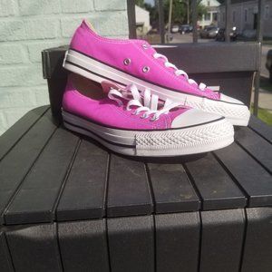 Chuck Taylor All Star